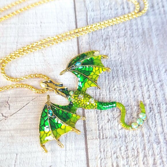 Dragon Necklace Green - Picture 2 of 3